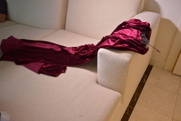 Quizás una abertura en la pierna para verse muy sofisticada. ¡El color nos fascinó!