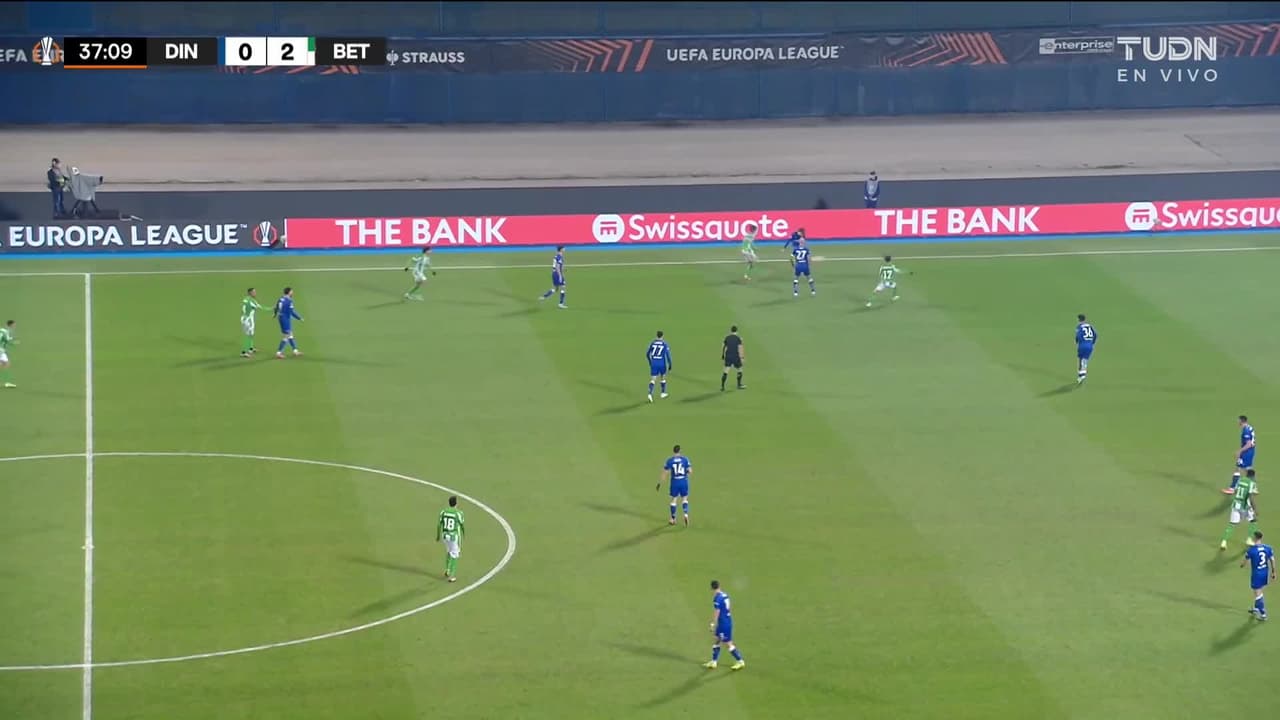 ¡GOL!  anota para Real Betis. Antony