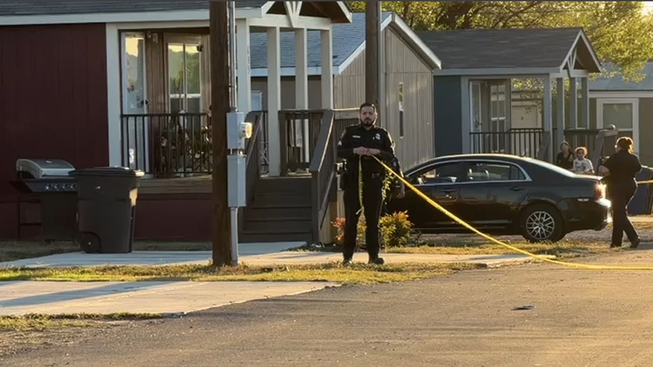 Tiroteo deja un hombre muerto y otro detenido, presuntamente por una mujer, en San Antonio