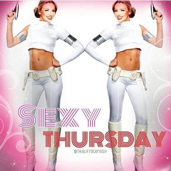 Otra de las famosas que ha mostrado su entusiasmo por la saga intergaláctica es la cantante Thalía, a quien vemos en esta imagen como la 'princesa Padme Amidala'.