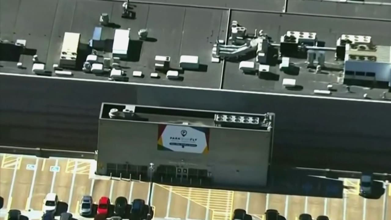 Dan detalles sobre el arresto de un joven acusado de planear un ataque armado en Mall of America en Minnesota