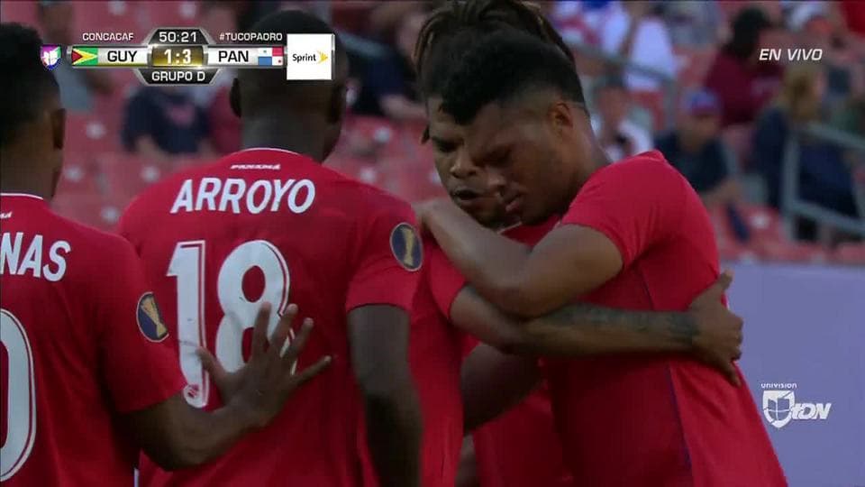 ¡GOOOL! Eric Davis anota para Panama