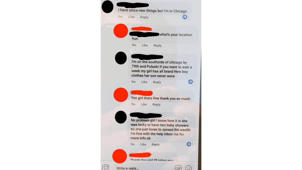 Marlen Ochoa-Uriostegui contacta a una persona a través de redes sociales sobre una carriola. Hablan sobre encontrarse.