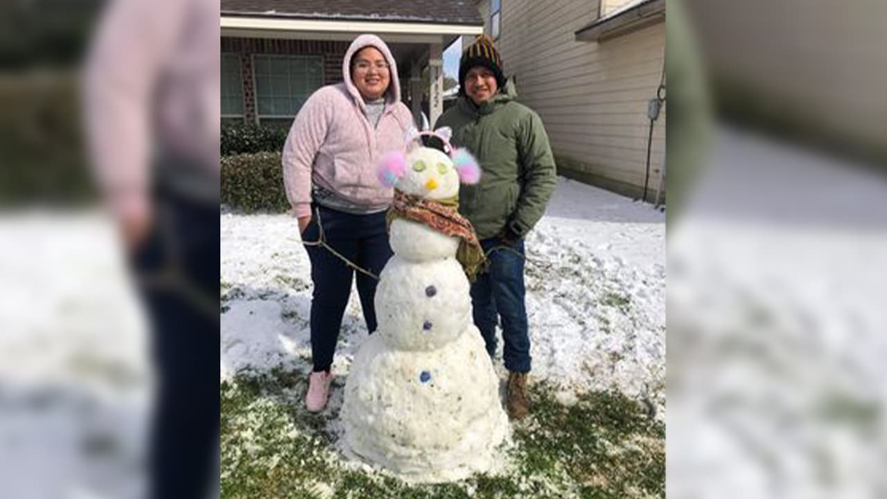 A través de Facebook, Omar Hernández nos envió su muñeco de nieve.