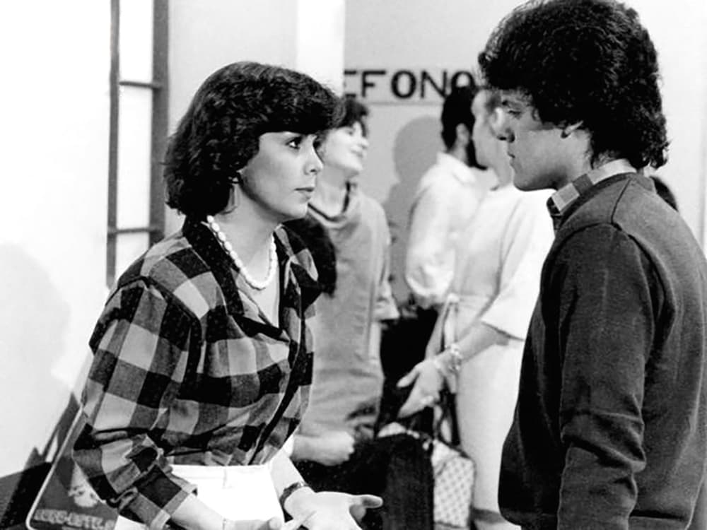 Previo a su carrera como conductora, Gaby Ruffo participó en varias telenovelas como 'La Fiera' (1983), 'Juana Iris' (1984), 'Victoria' (1987) y 'Un rostro en mi pasado' (1989). En 1993 incursionó en la comedia en el programa 'Al derecho y al Derbez', el cuál dirigía y producía su entonces cuñado Eugenio Derbez.