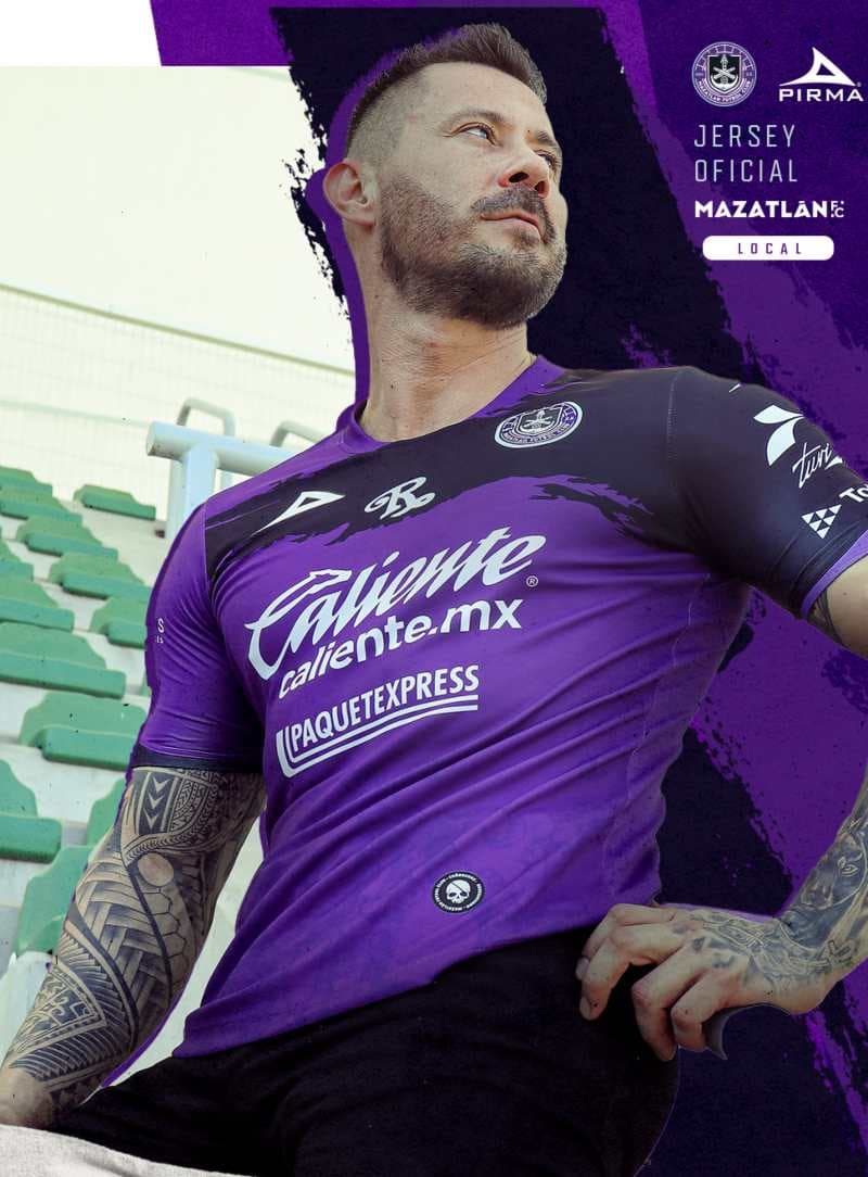Mazatlán optó por su conocido color morado y al igual que varios clubes se inclinó por el color blanco para su vestimenta de visita.
