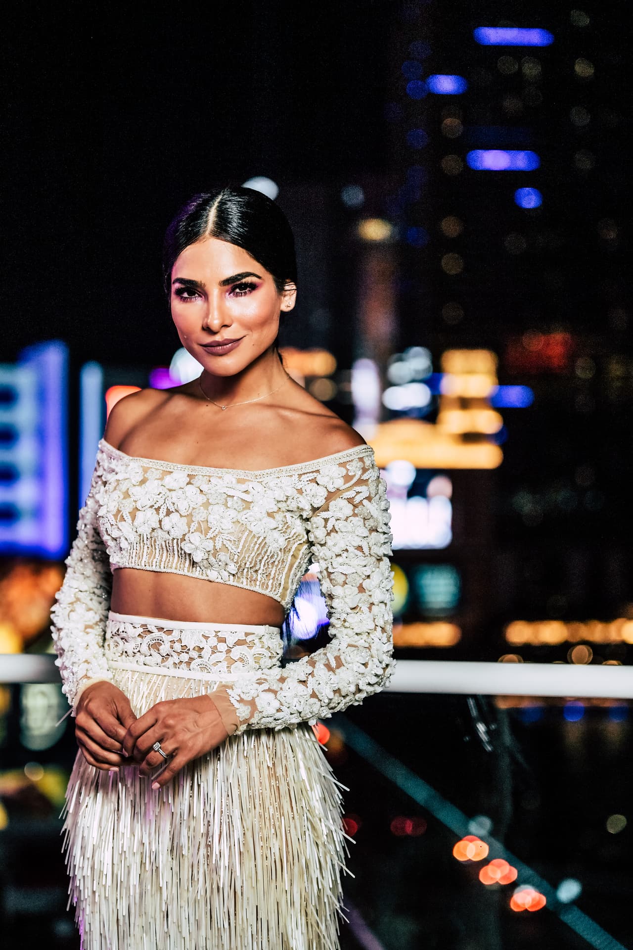 Vestida completamente de blanco fue como Alejandra decidió presentar a las chicas en las audiciones frente a los jueces que se llevaron a cabo en Las Vegas.