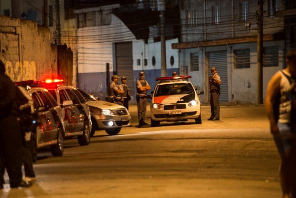 Sao Paulo, la mayor ciudad brasileña, vivió una nueva madrugada violenta, con al menos nueve personas asesinadas, pese a las medidas de represión a los grupos criminales anunciadas el martes por el Gobierno regional y el nacional. Ver toda la información
