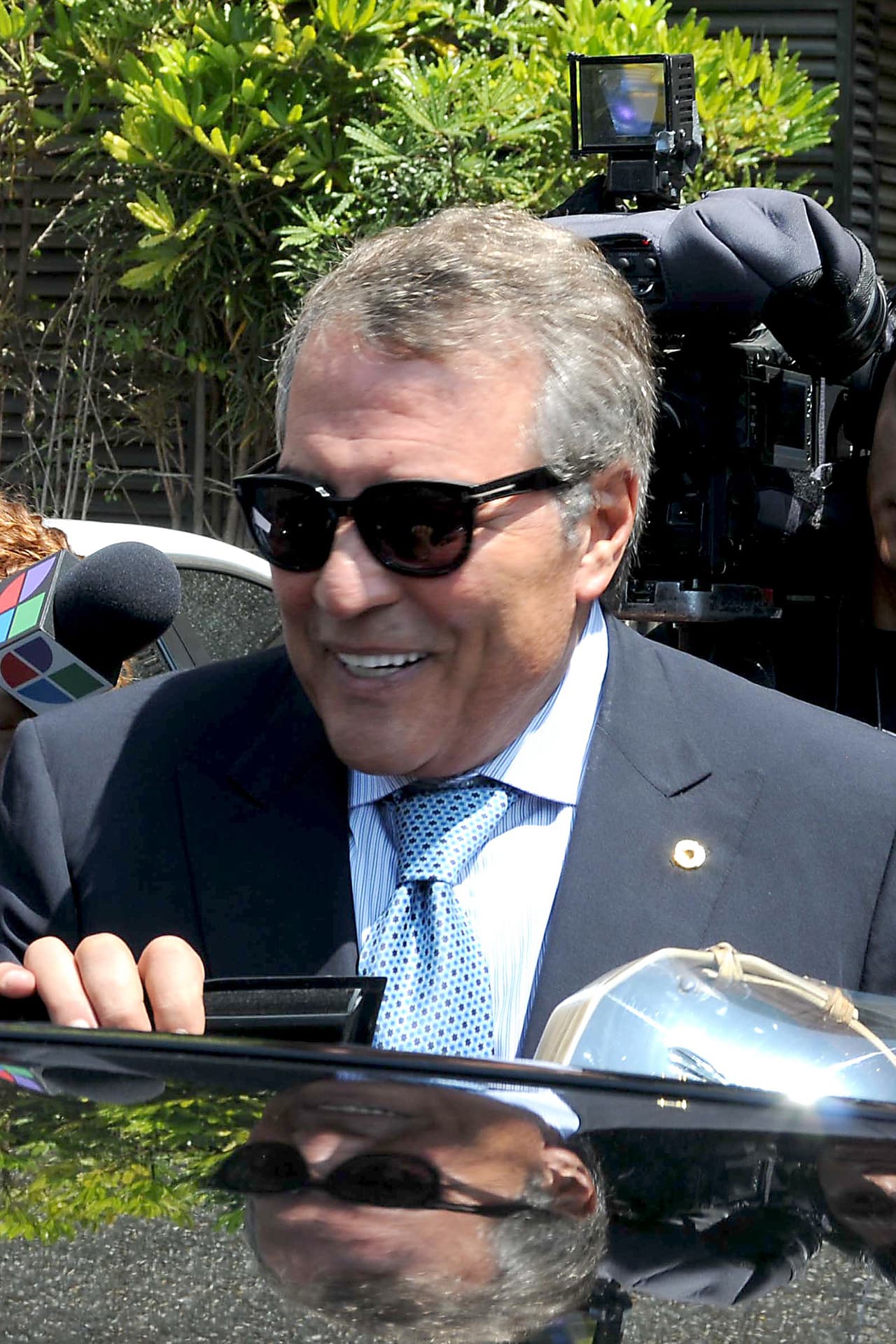 "Siempre quiso y 
<b><a href="https://www.univision.com/famosos/jaime-camil-garza-hijos-hijastros-esposas-fotos" target="_blank">le encantaba (ser artista)</a></b>", contó el protagonista de la serie de comedia 
<b>40 y 20</b> al show de radio 'Todo para la mujer' este martes 8 de diciembre. 
<br>