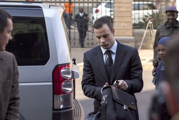 Después de que el juez ordenó que debía someterse a una evaluación mental.