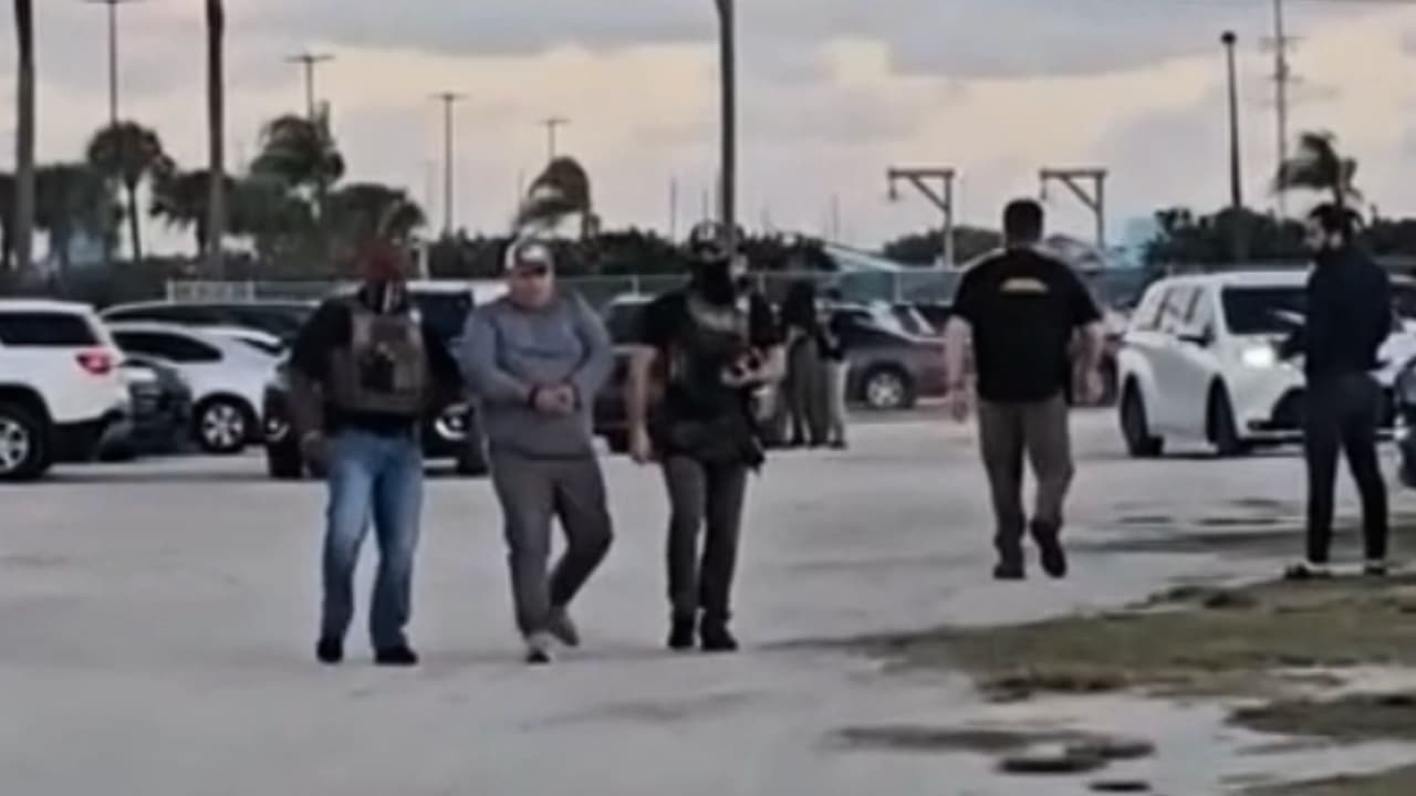 Redada de ICE deja al menos 20 conductores de Uber y Lyft arrestados: uno llamó a su esposa llorando