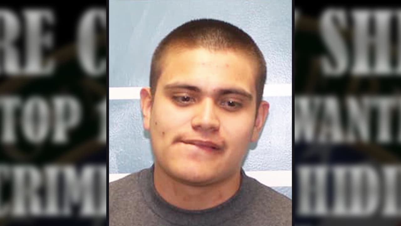 Julian Valentino Martinez, 21 años, de Porterville.
<b> Sospechoso de homicidio.</b>