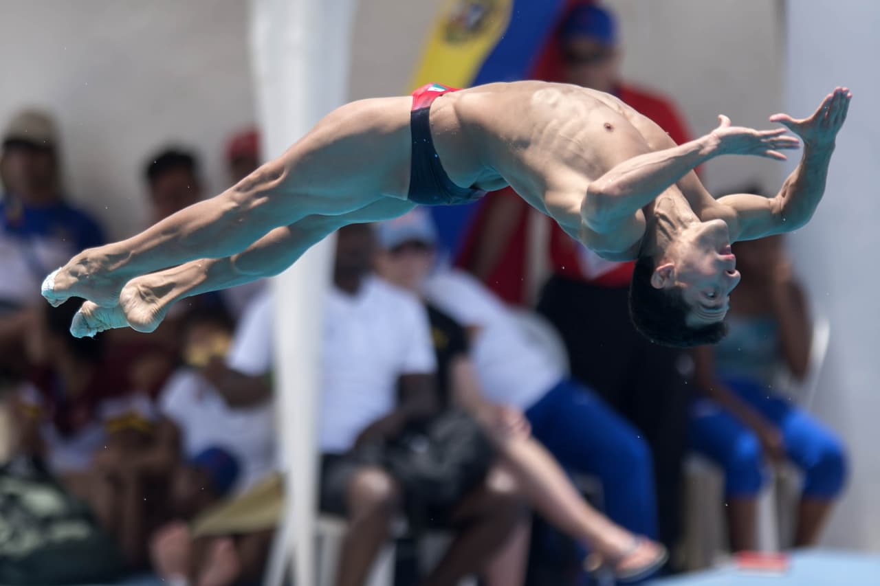 México comenzó su participación en los Juegos Centroamericanos y del Caribe en Barranquilla, donde buscará dar la pelea al poderoso Cuba y contra el local Colombia en el medallero general.