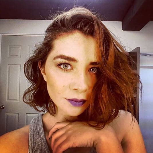 Sin embargo, y luego de casi cinco años lejos de melodramas, en 2018 Daniela regresó a la pantalla chica para participar en 'Por amar sin ley', producción en la que interpretó a Valeria Ocampo.