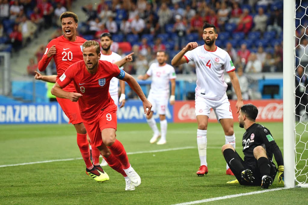 Y de ese modo Inglaterra traducía el asedio que estaba haciendo a los tunecinos para irse adelante 1-0 en el marcador.
