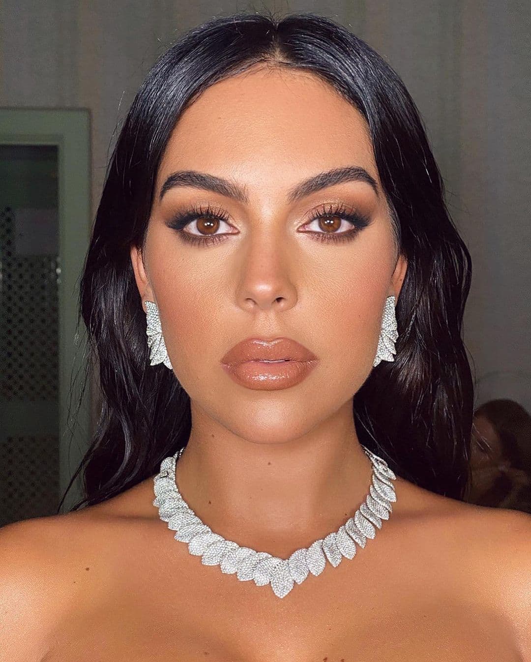 En el documental también aparecerán actores, actrices y otras celebridades con las que la modelo se relaciona.