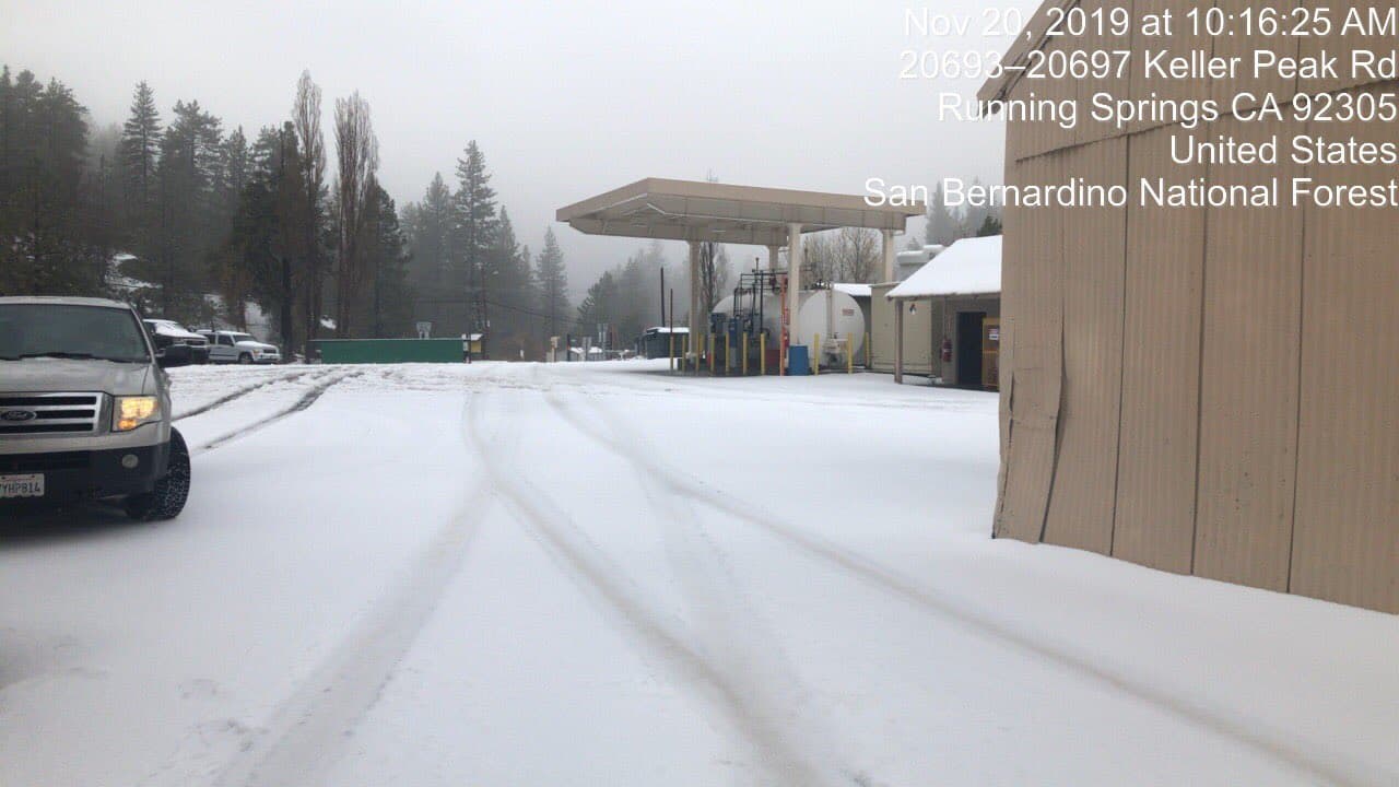 El uso de cadenas, revisión de frenos y baterías extra de teléfonos celulares serán parte del kit de emergencia para conductores en los próximos días.