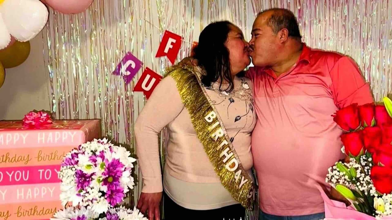 Estafa con IA: salvadoreña pierde $17 mil buscando abogado para esposo detenido por ICE