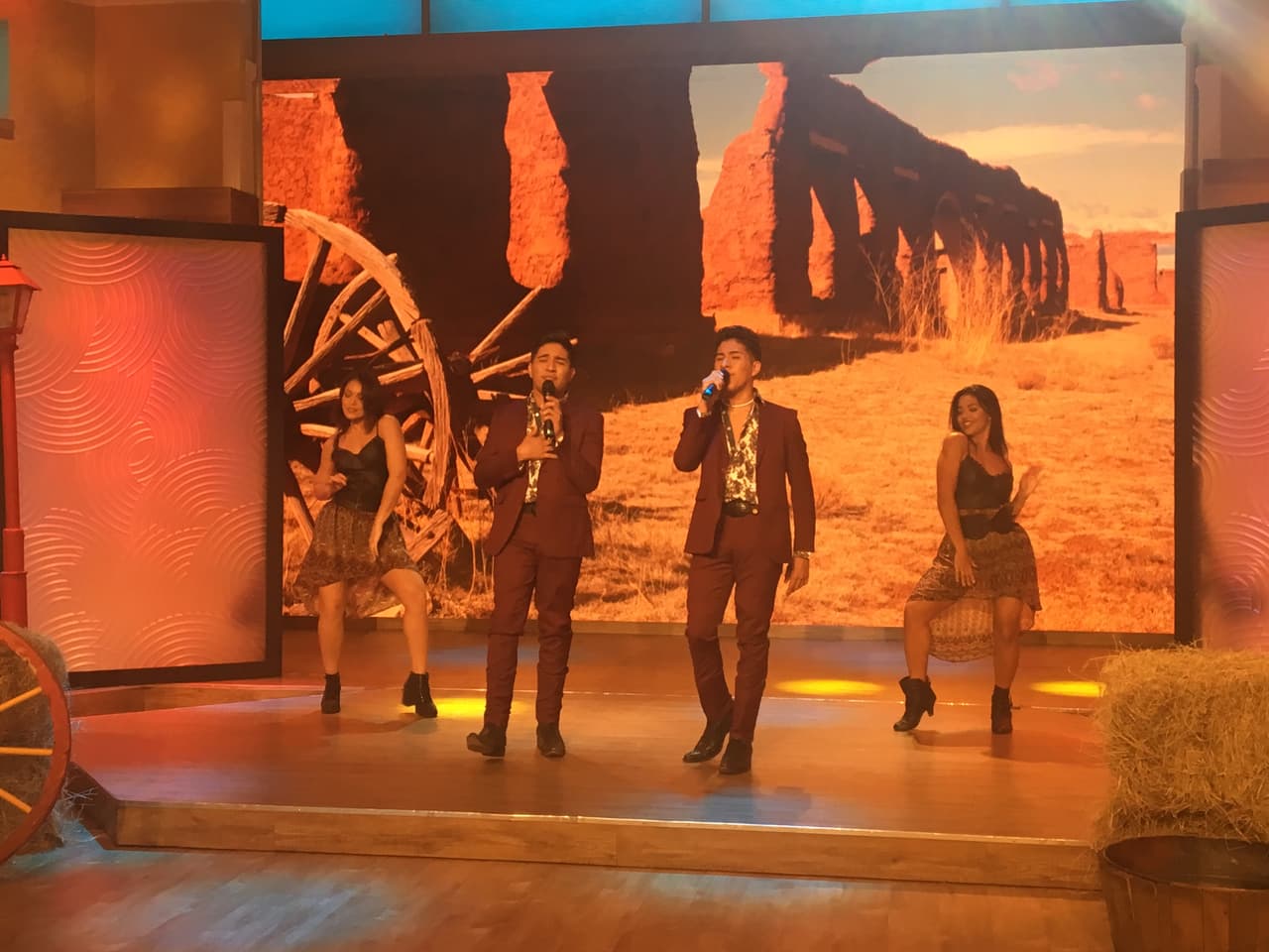 Los gemelos de Sinaloa tienen una voz prodigiosa.