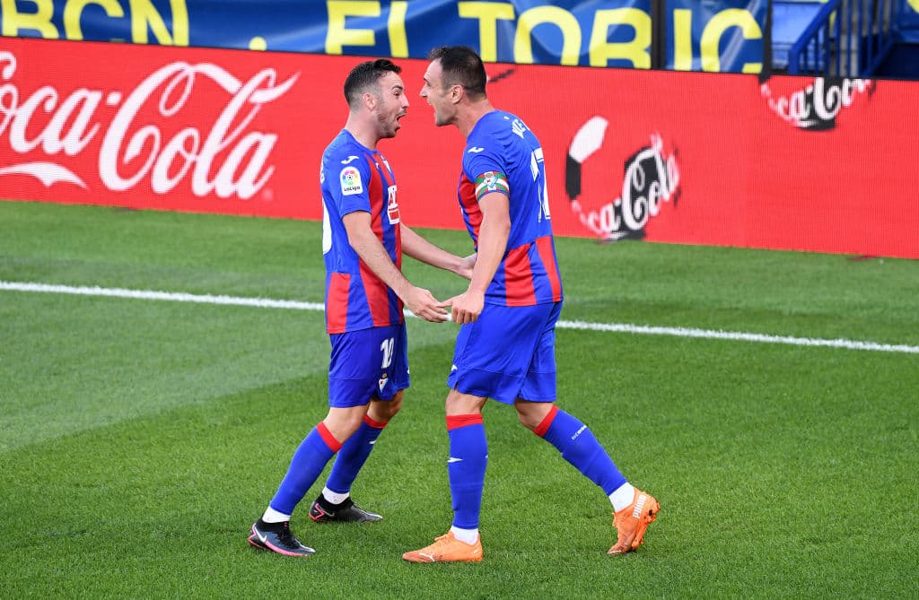 Eibar se medirá ante el Athletic de Bilbao, mientras que Villarreal jugará ante el Barcelona.
