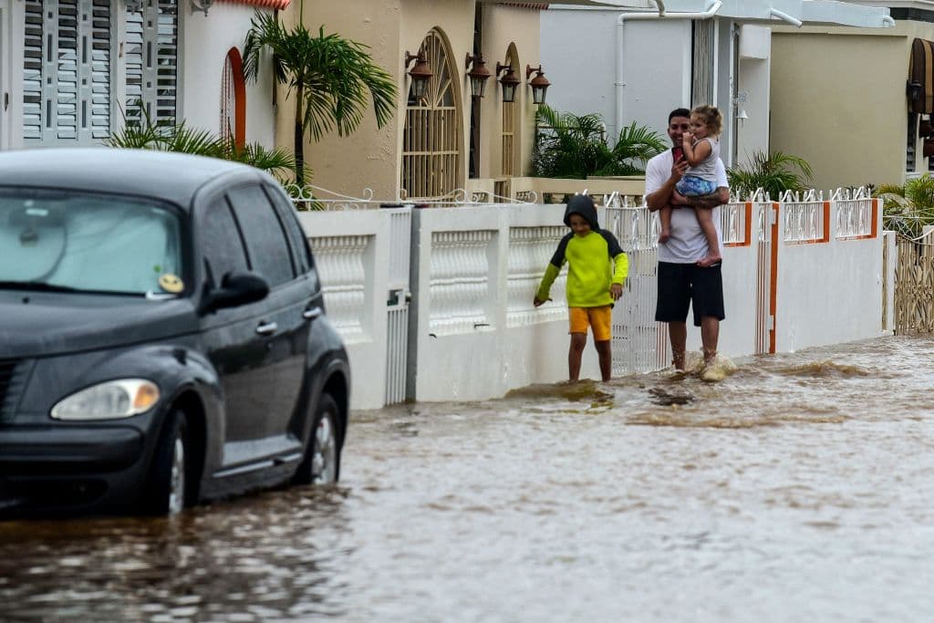 Al menos 5 muertos y daños catastróficos: el impacto del huracán Fiona en Puerto Rico y República Dominicana