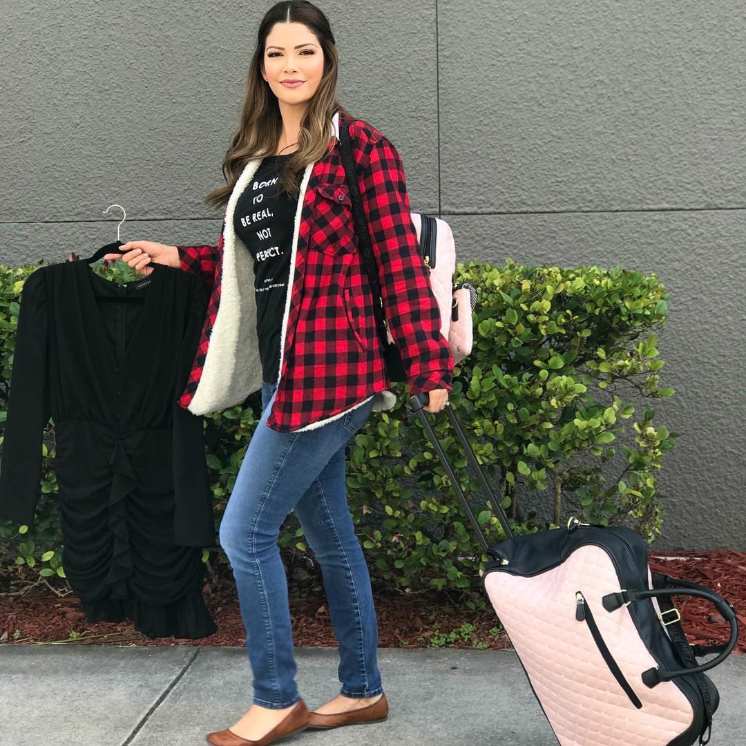 El invierno terminó y la racha de viajes regresó, pero en esta ocasión hizo un viaje muy especial a su natal México en compañía de sus dos pequeños hijos y su esposo.