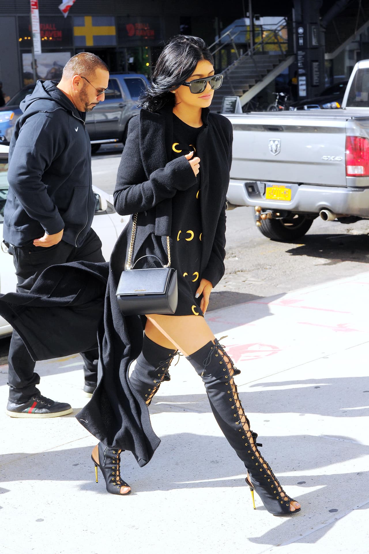 Este look ha impresionado mucho ya que Kylie suele vestirme de forma más 'urban chic' y cómoda.