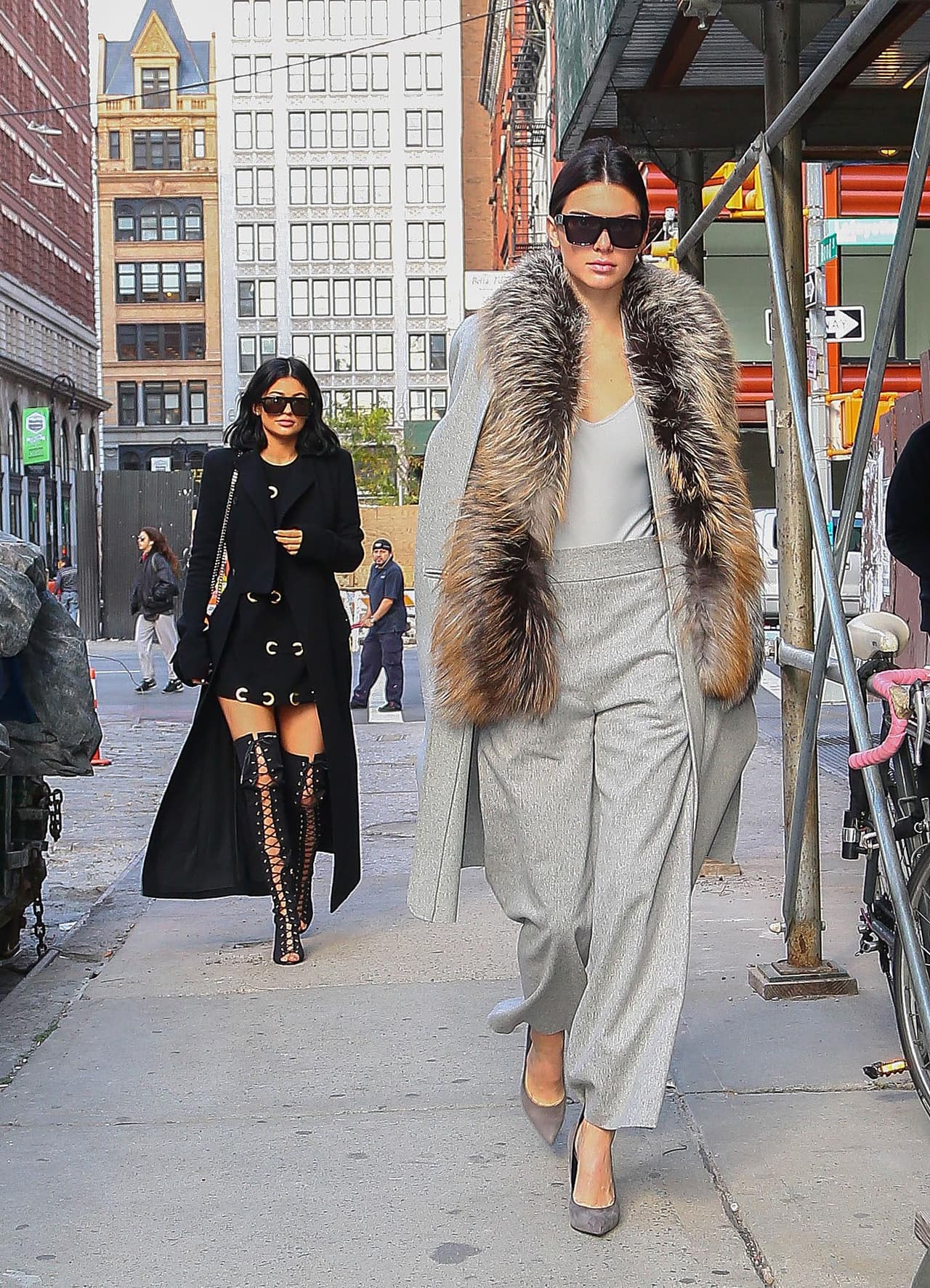 Por otro lado, su hermana menor, Kylie Jenner, nos dejó a todos con la boca abierta.