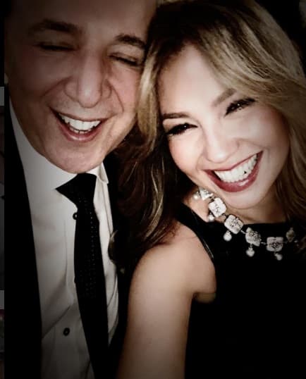 "¡Jajajaja! Este chismesito ya me inspiró para mi próximo libro. ¡Así que, prepárense que pronto lo sabrán TODO!", dijo la cantante en Instagram.