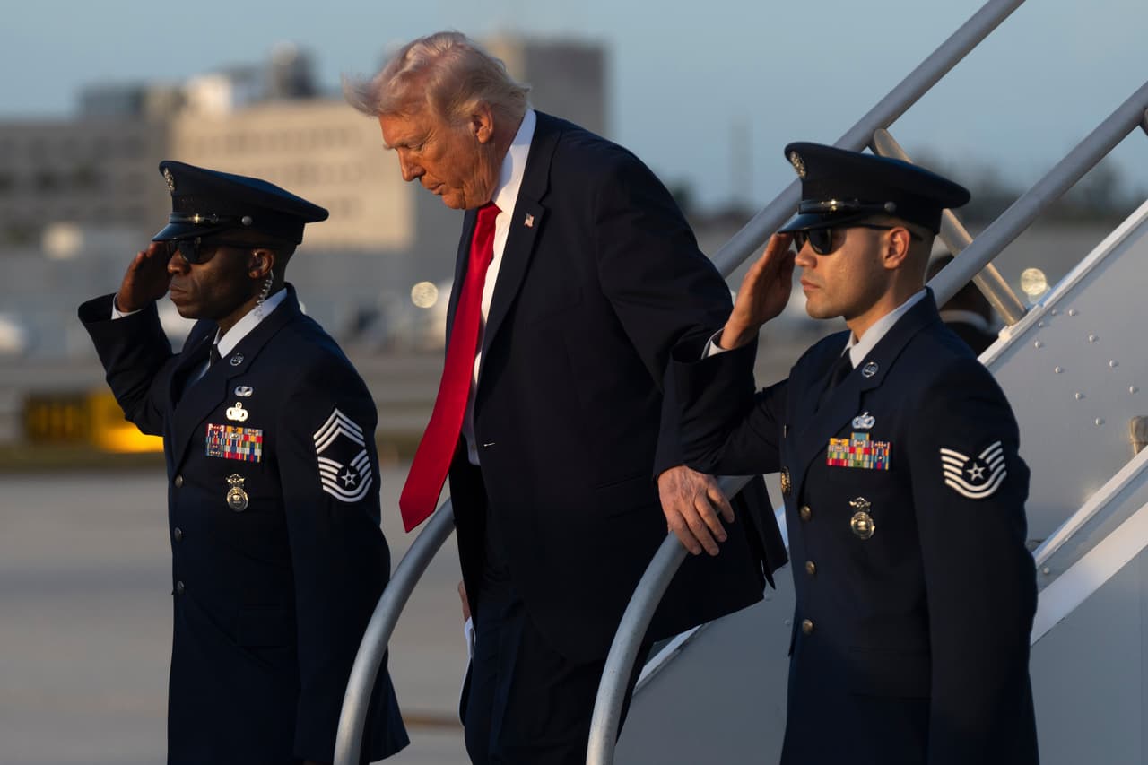 Muertes en la guerra con Irán podrían reavivar la complicada relación de Trump con el sacrificio militar