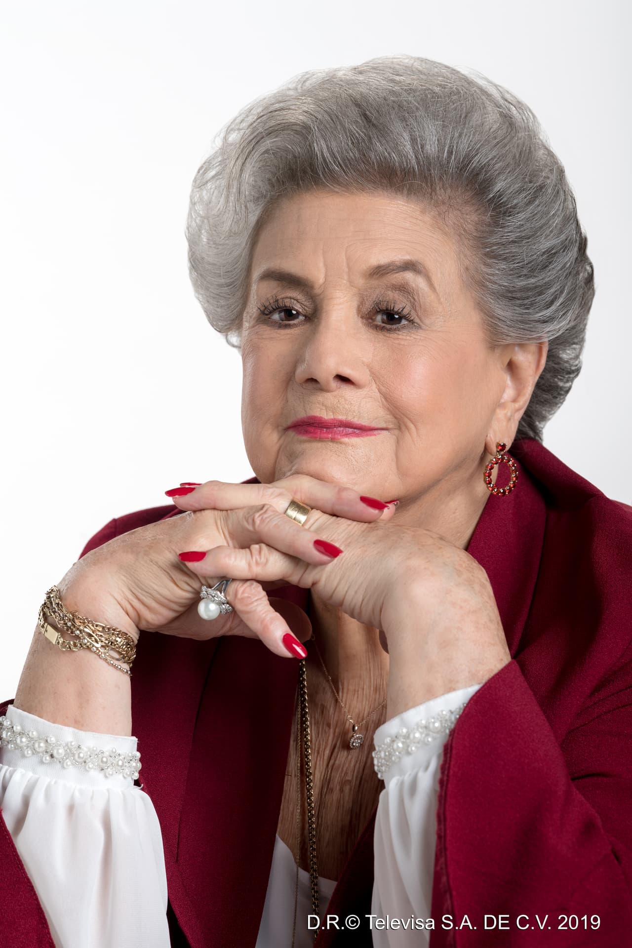 <b>Queta Lavat</b> interpretará a Piedad, la madre de Carlos. La suegra de Paola usará como arma su enfermedad para salirse con la suya y obtener lo que quiere.