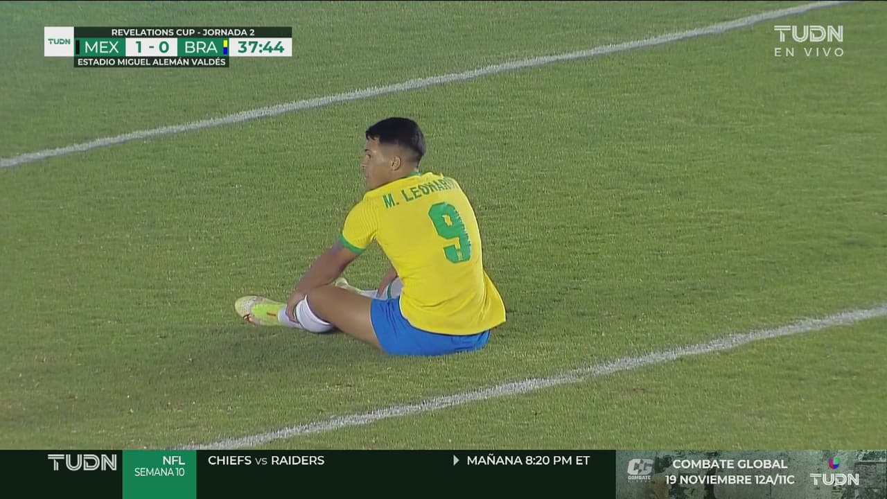 ¿Cómo se le escapó? Envían un bombón y Marcos Santos no remata