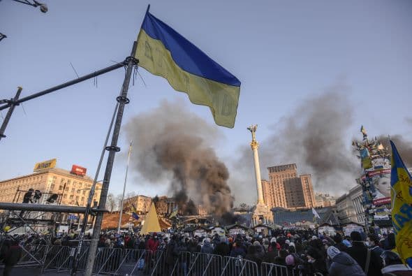 El martes marcharon miles de manifestantes hacia la Rada Suprema (Parlamento ucraniano).