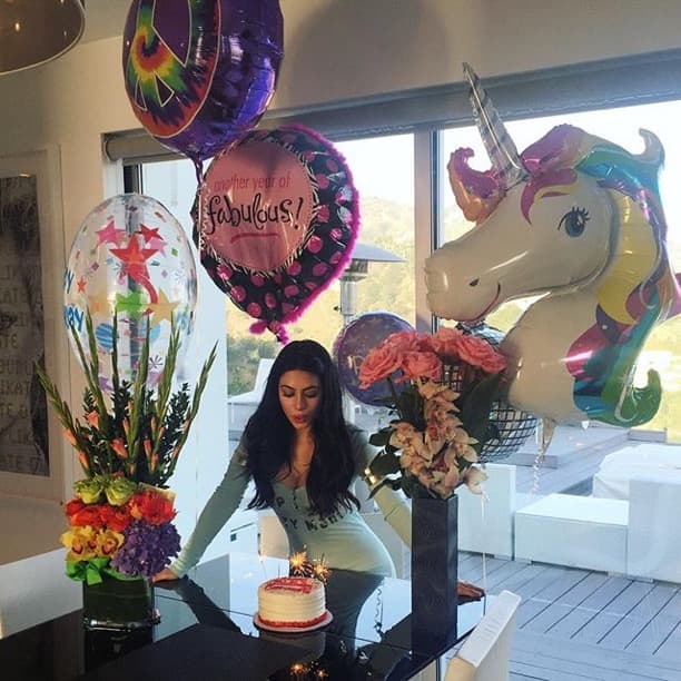 También disfruta el apoyo de sus seguidores.