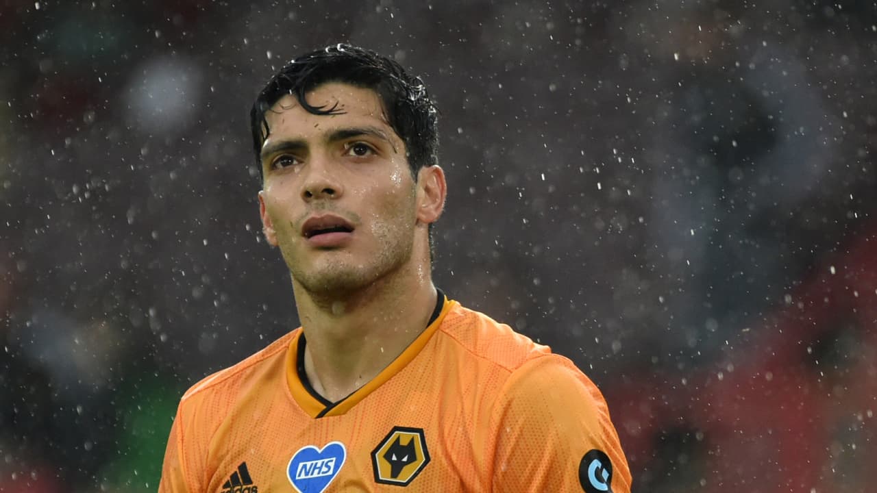 Premier League da a conocer el equipo del año sin Raúl Jiménez en la lista