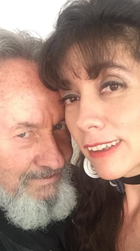 El director José Ángel García, de 69 años, y su esposa Bella de la Vega, de 36, anunciaron el pasado mes de mayo que estaban esperando un hijo.