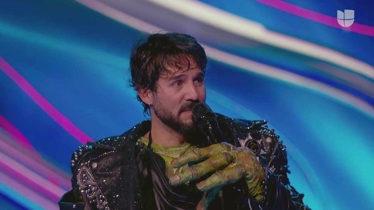 El actor reconoció que darle vida a Jinete en ¿Quién Es La Máscara? fue un gran reto para él, ya que no solo tenía que despistar a los investigadores para proteger su identidad, sino que también tenía que soportar el calor que le provocaba su disfraz.