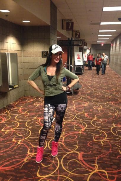 Laura Dergal, nuestra Vice President, Content Partnerships de Univision llegó con toda la actitud durante los ensayos de Latin GRAMMY.