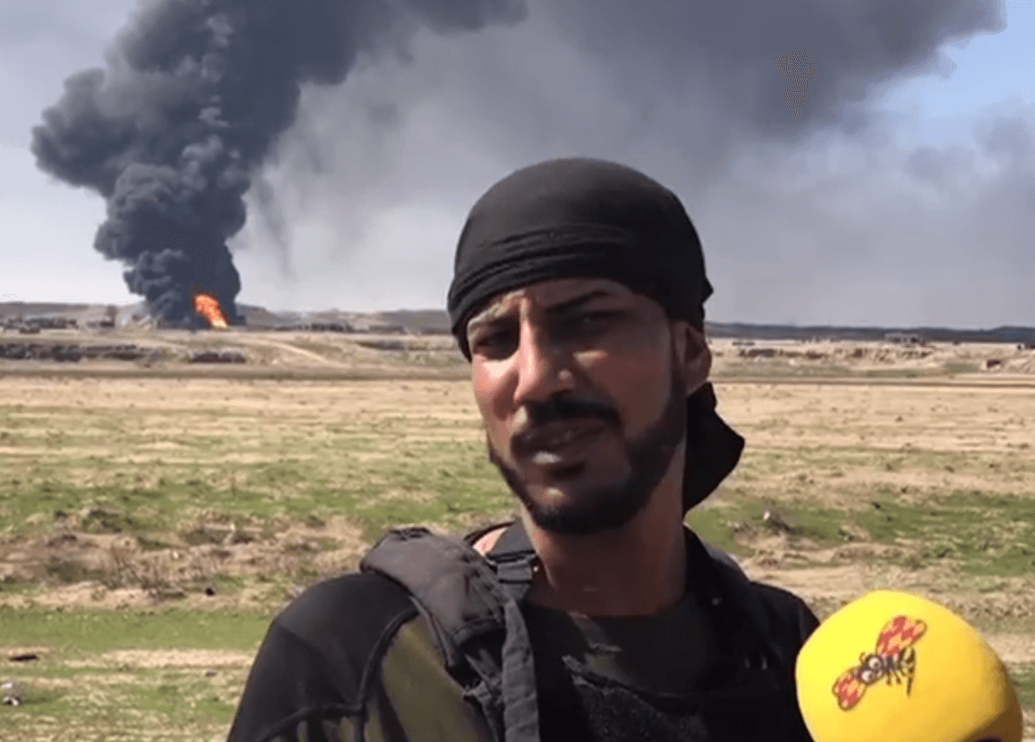 El policía iraquí que se autodenomina "verdugo" de ISIS: "lo juro, cada musulmán vale por mil de ustedes"