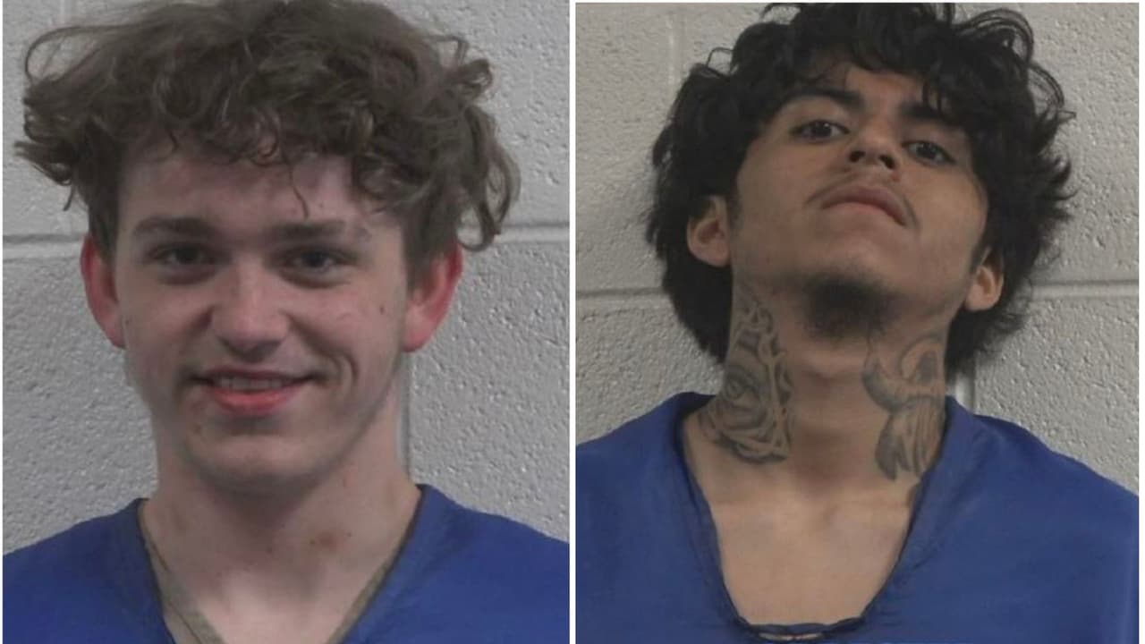 A bordo de un Cadillac rojo: identifican a dos sospechosos de robo armado en Reidsville