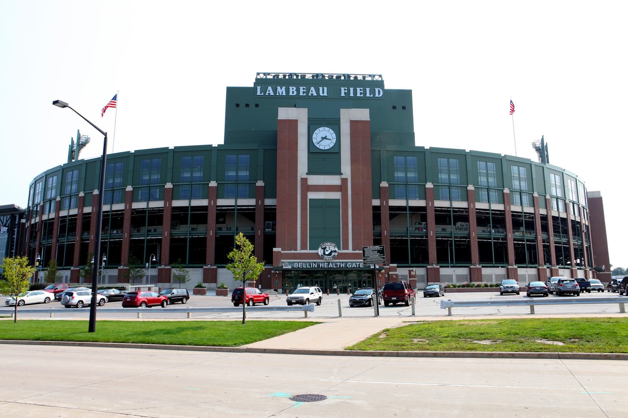 La casa de los Empacadores de Green Bay de la NFL puede acoger a más de 80 mil enloquecidos fanáticos del fútbol soccer.