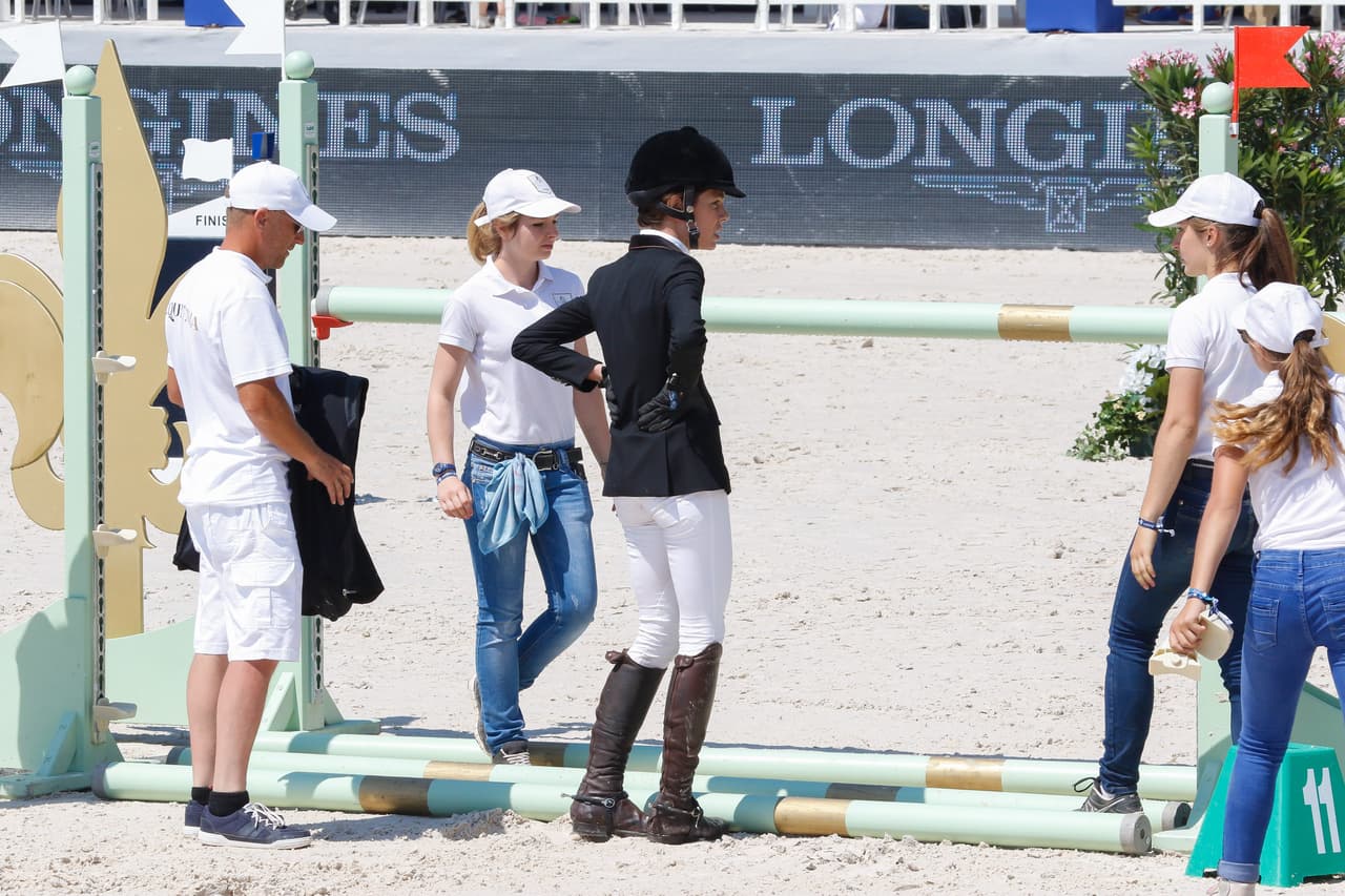 Las de Carlota gritaban a los cuatro vientos que estuvo fuerte el azotón.