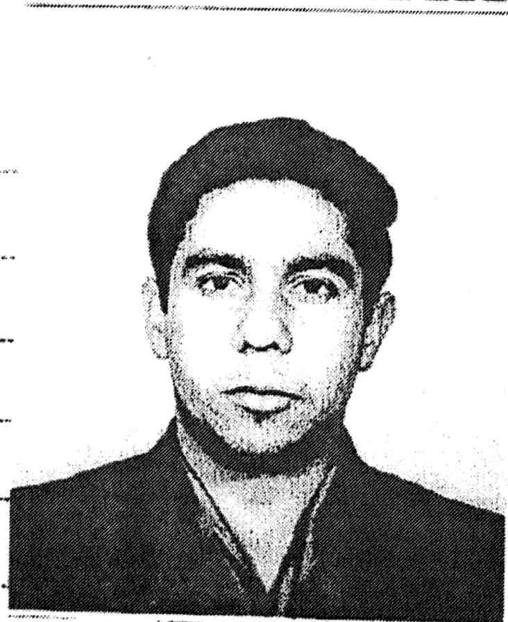 <h3 class="cms-H3-H3"><b>Luis Alberto Paúl Venegas</b> </h3>
<br> 
<br>Este colombiano de 76 años es buscado por la oficina de su país, tiene marcas distintivas como una cicatriz desde el externón hasta el ombligo producto de una intervención quirúrgica. 
<br> 
<br>Venegas, nacido el 26 de febrero de 1946, 
<b>es acusado de abuso sexual contra un menor de edad.</b>