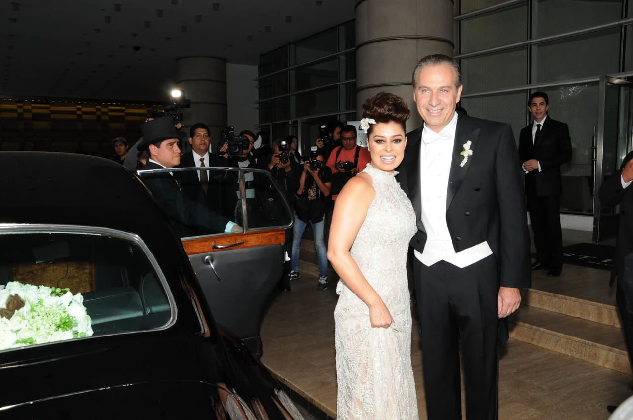 Después de 13 años de haber iniciado su relación con Juan Collado, actualmente preso, Yadhira Carrillo insistió que no fue ella quien se metió entre su esposo y Leticia Calderón cuando estaban casados.