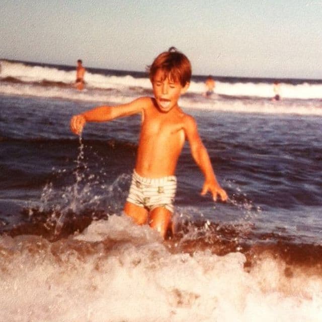Sebastián Óscar Rulli nació en Buenos Aires, Argentina, un 6 de julio de 1975.