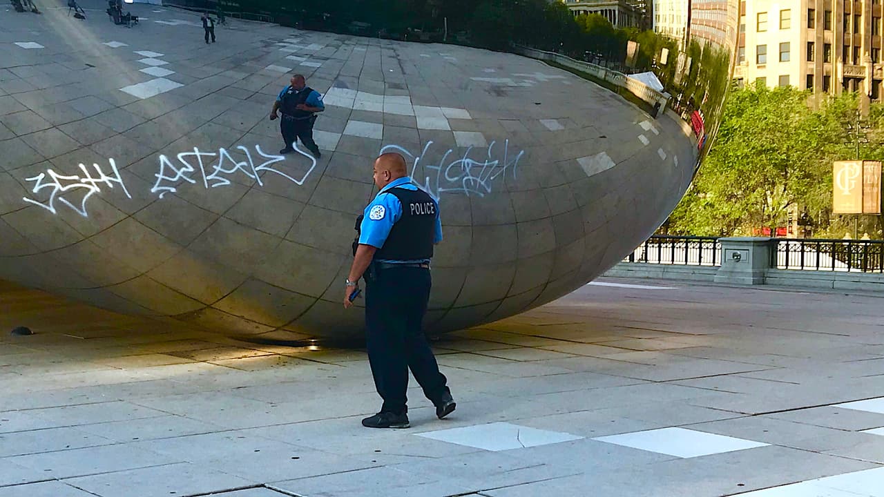 Vandalizan la escultura ‘The Bean’ en Millennium Park, una de las obras más icónicas de Chicago