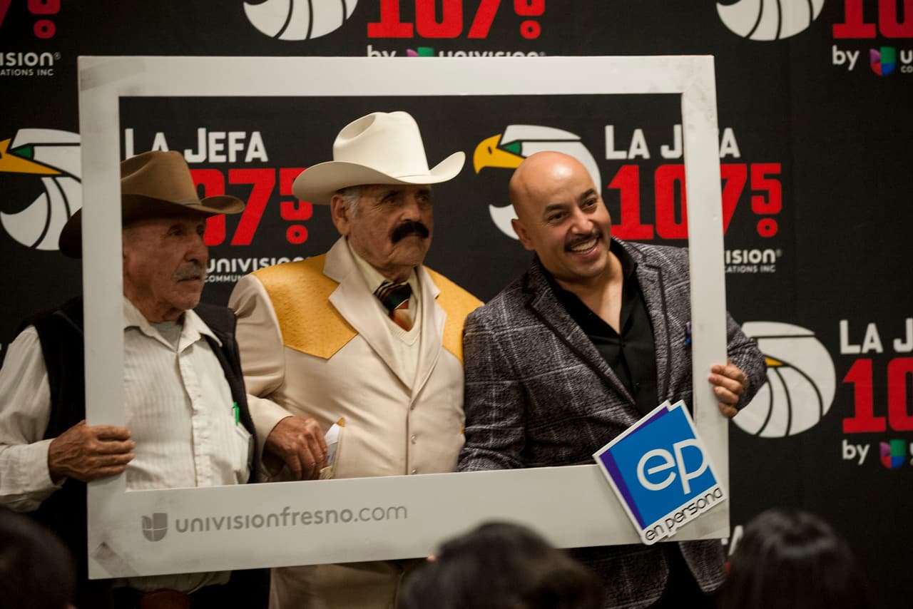 Ganadores tienen la oportunidad de convivir con Lupillo