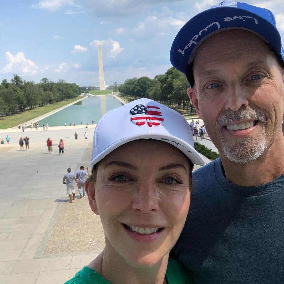 Laura Flores lleva unos días disfrutando de los encantos de Estados Unidos junto a su novio Matthew Flannery. Su visita en el show fue muy especial y contagió a todos en el estudio con su buen humor.