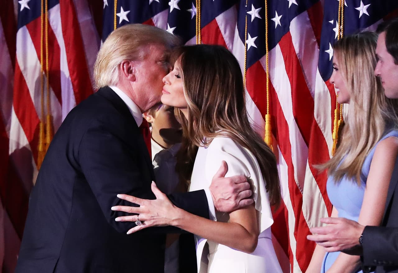 La celebración del candidato republicano con su esposa Melania Trump, nueva primera dama de Estados Unidos.