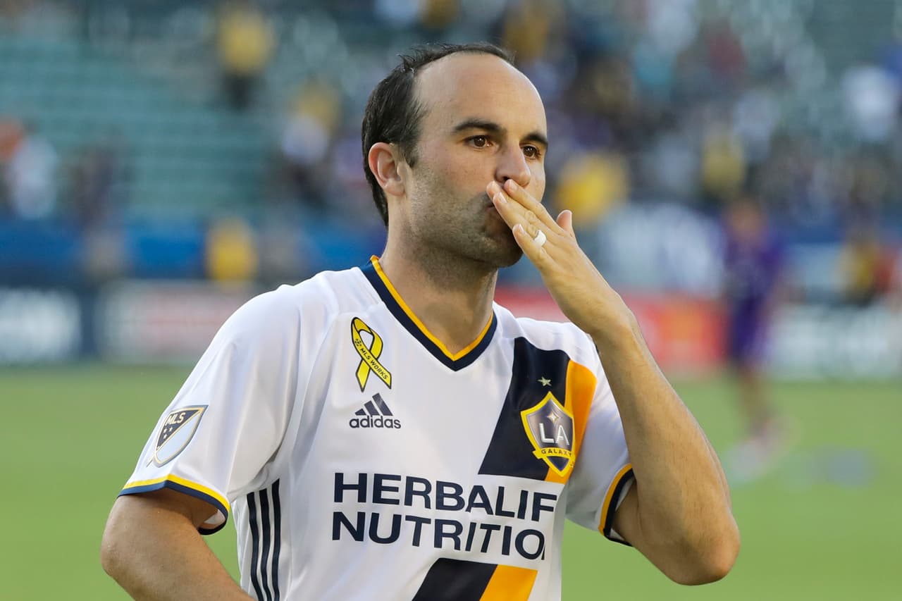 Landon Donovan anota tras regresar del retiro y rescata empate 2-2 de LA Galaxy vs Sporting KC